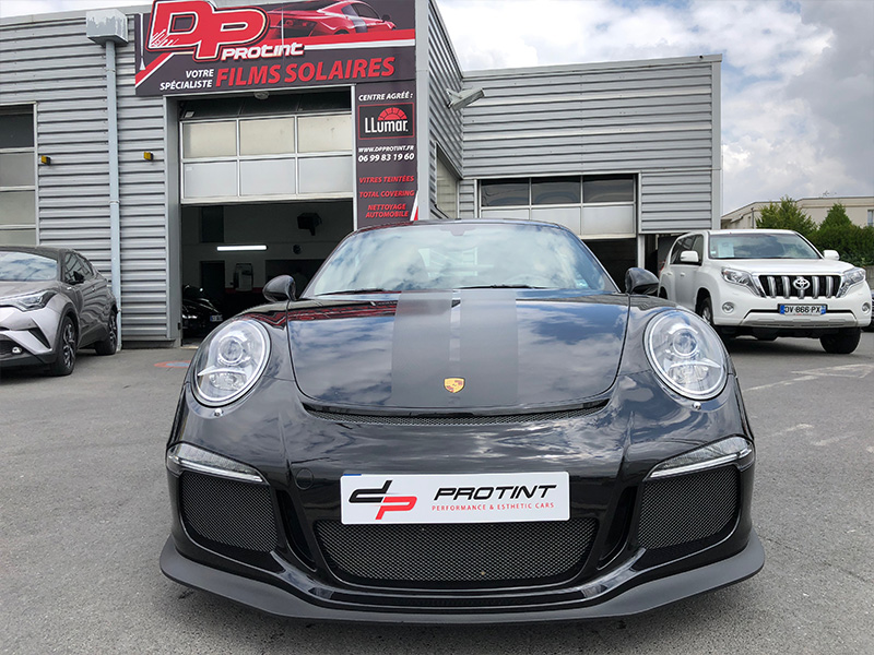 Porsche GT3 – Film de protection carrosserie complet et covering en carbone